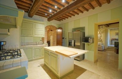 Landelijk huis te koop 06069 Tuoro sul Trasimeno, Umbria, Foto 12/23