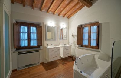 Landelijk huis te koop 06069 Tuoro sul Trasimeno, Umbria, Foto 19/23