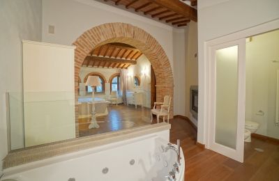 Landelijk huis te koop 06069 Tuoro sul Trasimeno, Umbria, Foto 20/23