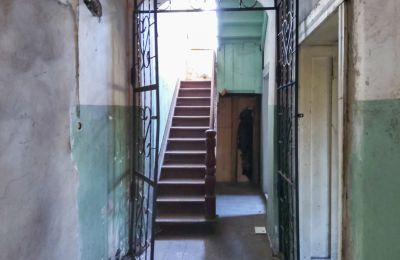 Kasteel te koop Górki Dąbskie, Pałac w Górkach Dąbskich, Koejavië-Pommeren, Zijtrap
