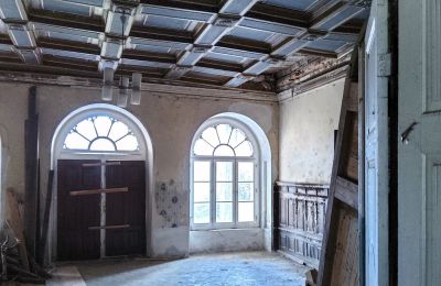 Kasteel te koop Dobrocin, Pałac w Dobrocinie, Ermland-Mazurië, Ingangshal