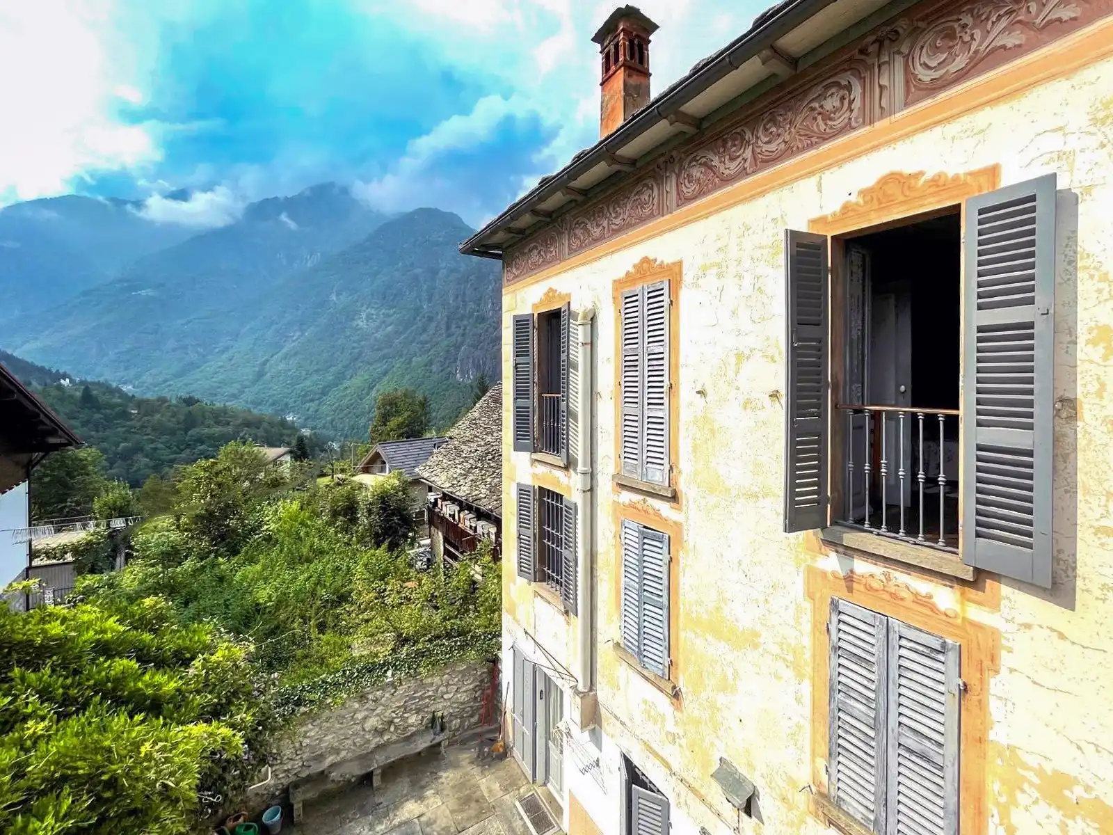 Images Historisch pand aan de voet van Monte Rosa in de Anzasca-vallei