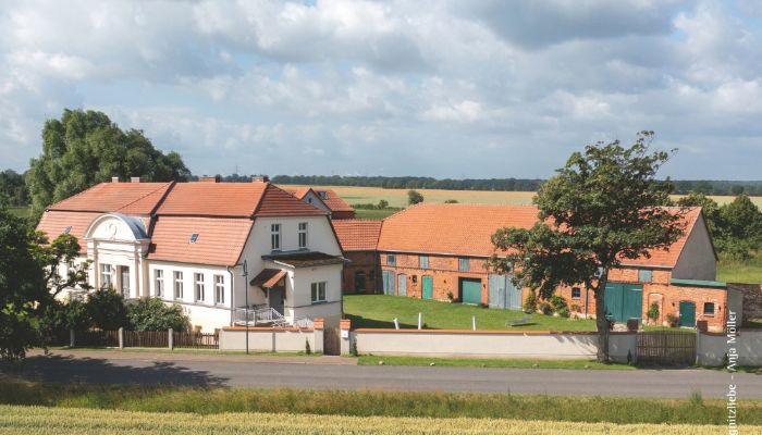 Historische villa te koop 16945 Meyenburg, Brandenburg,  Duitsland