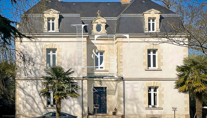 Historische villa te koop Challans, Pays de la Loire,  Frankrijk