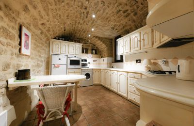 Propriété historique à vendre Vers-Pont-du-Gard, Occitanie, Image 8/31