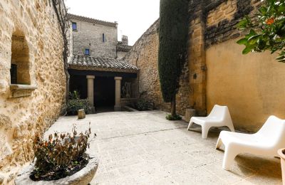 Propriété historique à vendre Vers-Pont-du-Gard, Occitanie, Image 12/31