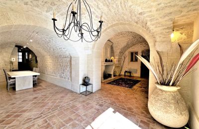 Propriété historique à vendre Vers-Pont-du-Gard, Occitanie, Image 6/31