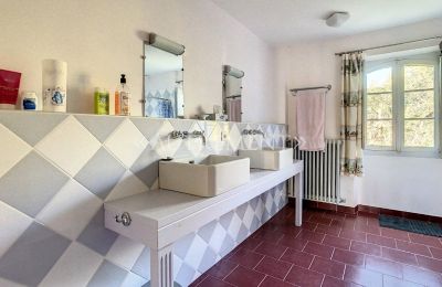 Landhuis te koop Saint-Sulpice-la-Pointe, Occitanie, Badkamer