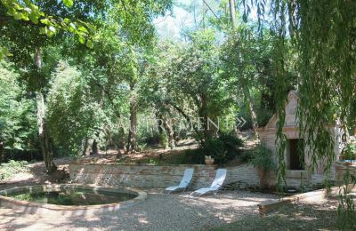 Landhuis te koop Saint-Sulpice-la-Pointe, Occitanie, Tuin
