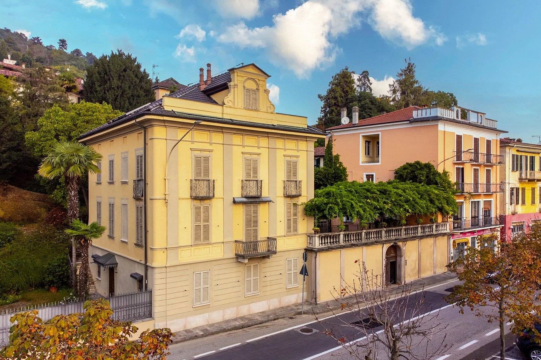 Photos Villa De Fichard mit Boutique-Hotel am Lago Maggiore in Belgirate
