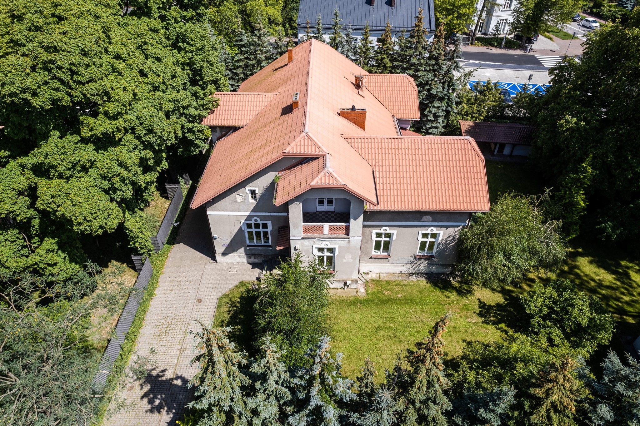 Photos Demeure historique près de Varsovie avec 430 m² habitables et grand jardin