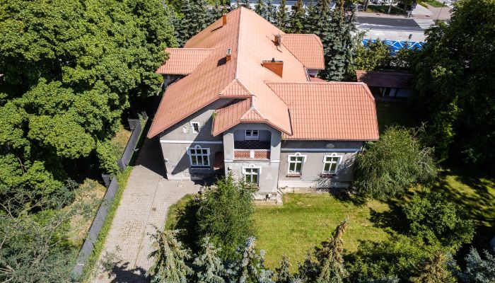 Historische villa te koop Grodzisk Mazowiecki, Mazovië,  Polen