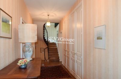 Historische villa te koop Angoulême, Nouvelle-Aquitaine, Bovenste etage