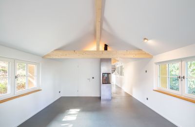 Demeure historique à vendre Biel/Bienne, Alpenstrasse 95, Berne, Wohnzimmer des Gästehauses mit Cheminée