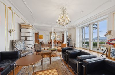 Demeure historique à vendre Biel/Bienne, Alpenstrasse 95, Berne, Eindrückliches Wohnzimmer mit Weitsicht und grosser Terrasse