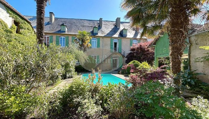 Landhuis te koop Tournay, Occitanie,  Frankrijk