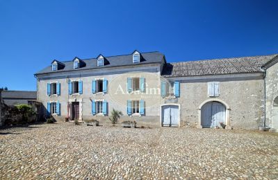 Propriété historique à vendre Nay, Nouvelle-Aquitaine, Bâtiment principal