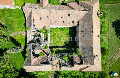 Kasteel te koop Vršovice, Zámek Vršovice, Ústecký kraj, Dronefoto