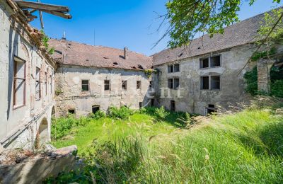 Kasteel te koop Vršovice, Zámek Vršovice, Ústecký kraj, Foto 5/35