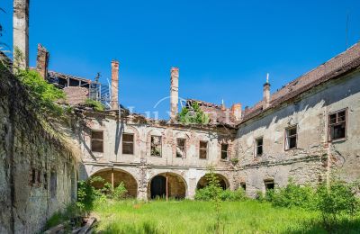 Kasteel te koop Vršovice, Zámek Vršovice, Ústecký kraj, Foto 6/35