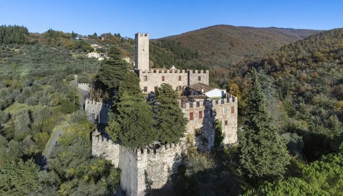 Château médiéval à vendre Croci di Calenzano, Toscane,  Italie