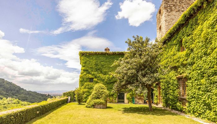 Demeure en Toscane avec tour, jardin et vue sur Florence