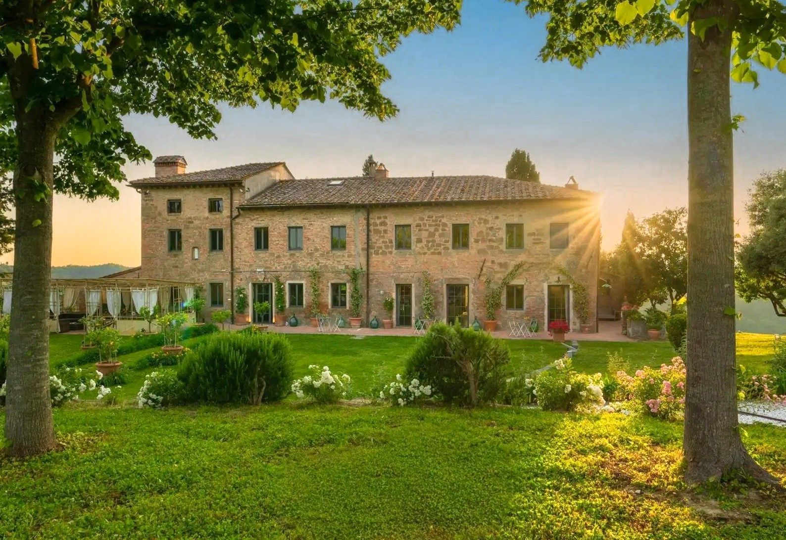 Photos Propriété avec terres biodynamiques entre Pise et Florence