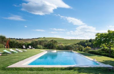 Historische villa te koop Torrenieri, Toscane, Zwembad
