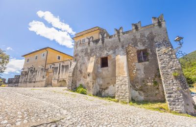 Burcht Vacone, Lazio