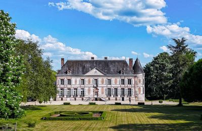 Kasteel Sens, Bourgogne-Franche-Comté