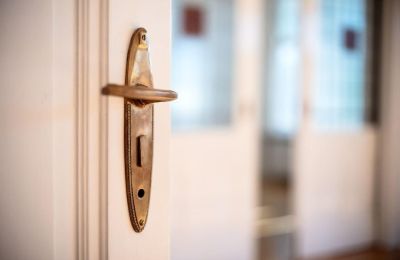 Appartement in een historisch pand te koop Charlottenburg-Wilmersdorf, Schmargendorf, Berlijn, Details