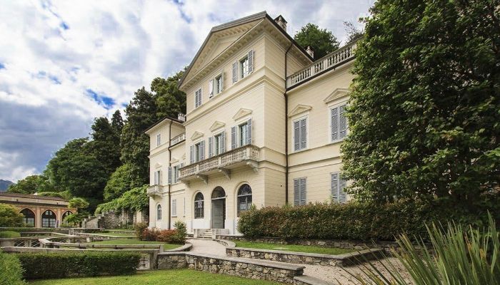 Appartement avec vue sur le lac d’Orta dans une villa historique à Orta San Giulio
