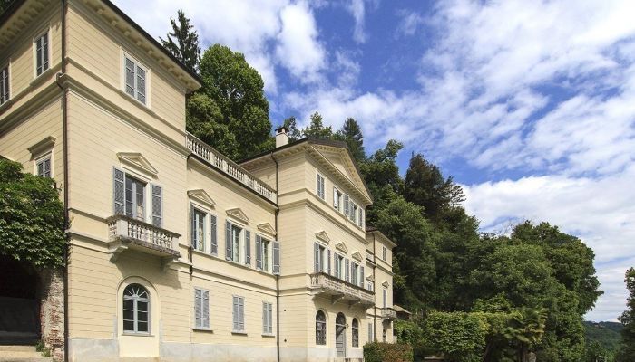 Appartement du château à vendre Orta San Giulio, Piémont,  Italie