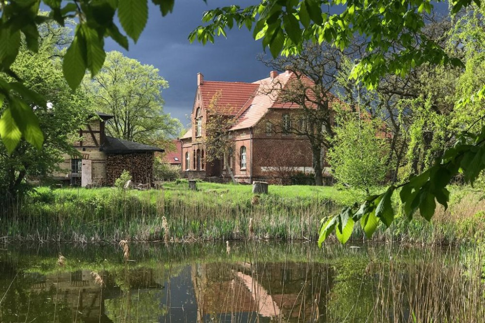 Images Einzigartiges Gutshaus mit Parkidylle