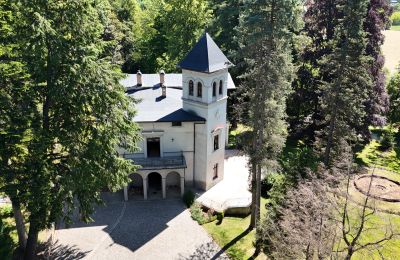 Biens historiques, Demeure historique au cœur de la vallée des châteaux dans les monts des Géants