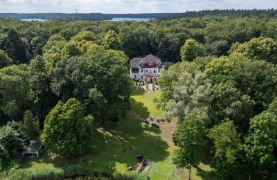 Biens historiques, Demeure avec accès privé au lac dans la région de Berlin