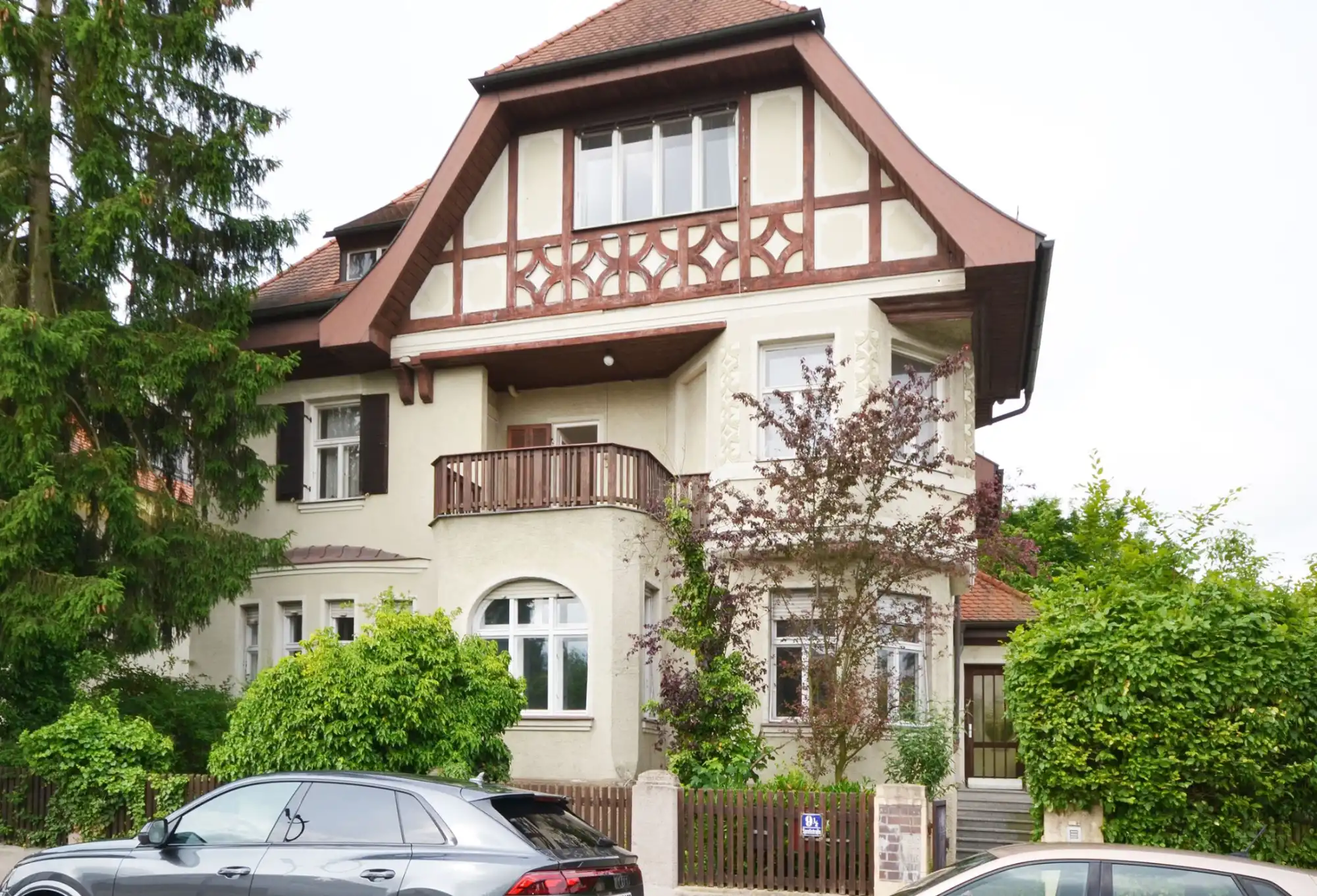 Photos Elegante Jugendstil-Villa direkt in Ingolstadt