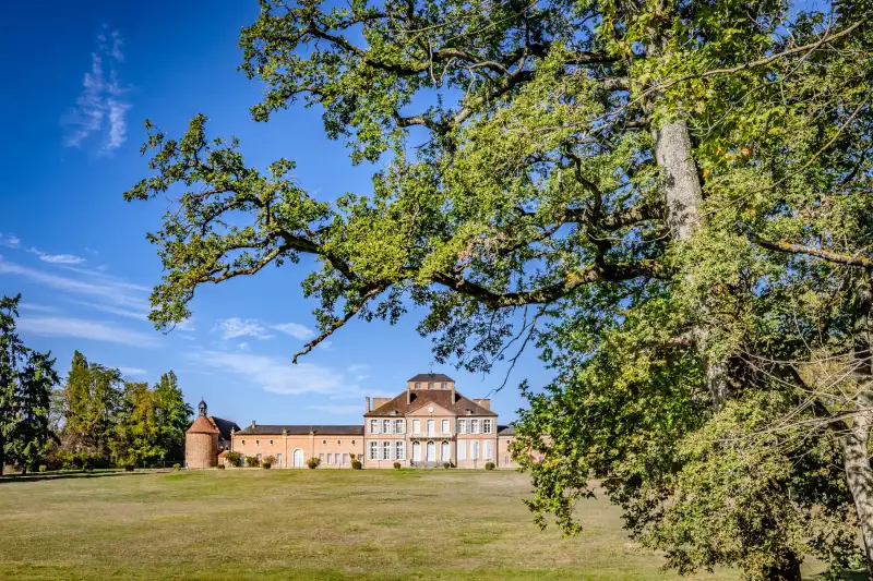Château à vendre Nevers, Bourgogne-Franche-Comté,  France, 3
