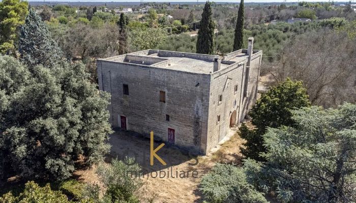 Historische masseria tussen Francavilla Fontana en Oria in Apulië