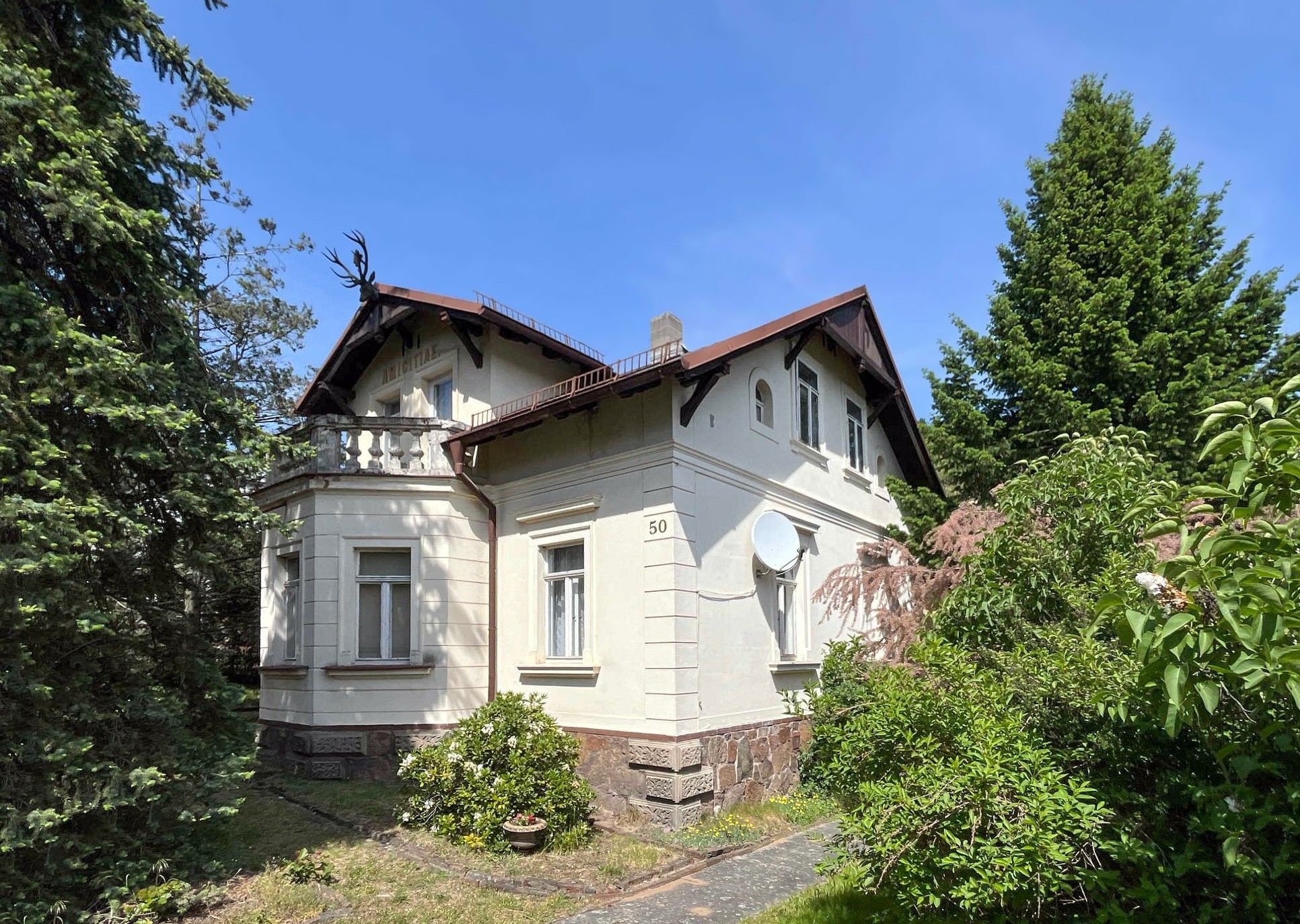 Images Villa in originele staat in Radebeul, Saksen