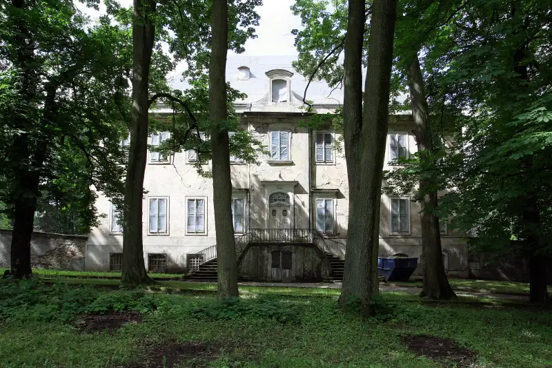 Kasteel te koop Pobiedna, Neder-Silezië,  Polen, 2