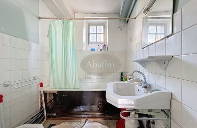 Propriété historique à vendre Bagnères-de-Bigorre, Occitanie, Salle de bain