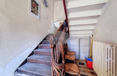 Propriété historique à vendre Bagnères-de-Bigorre, Occitanie, Escalier secondaire