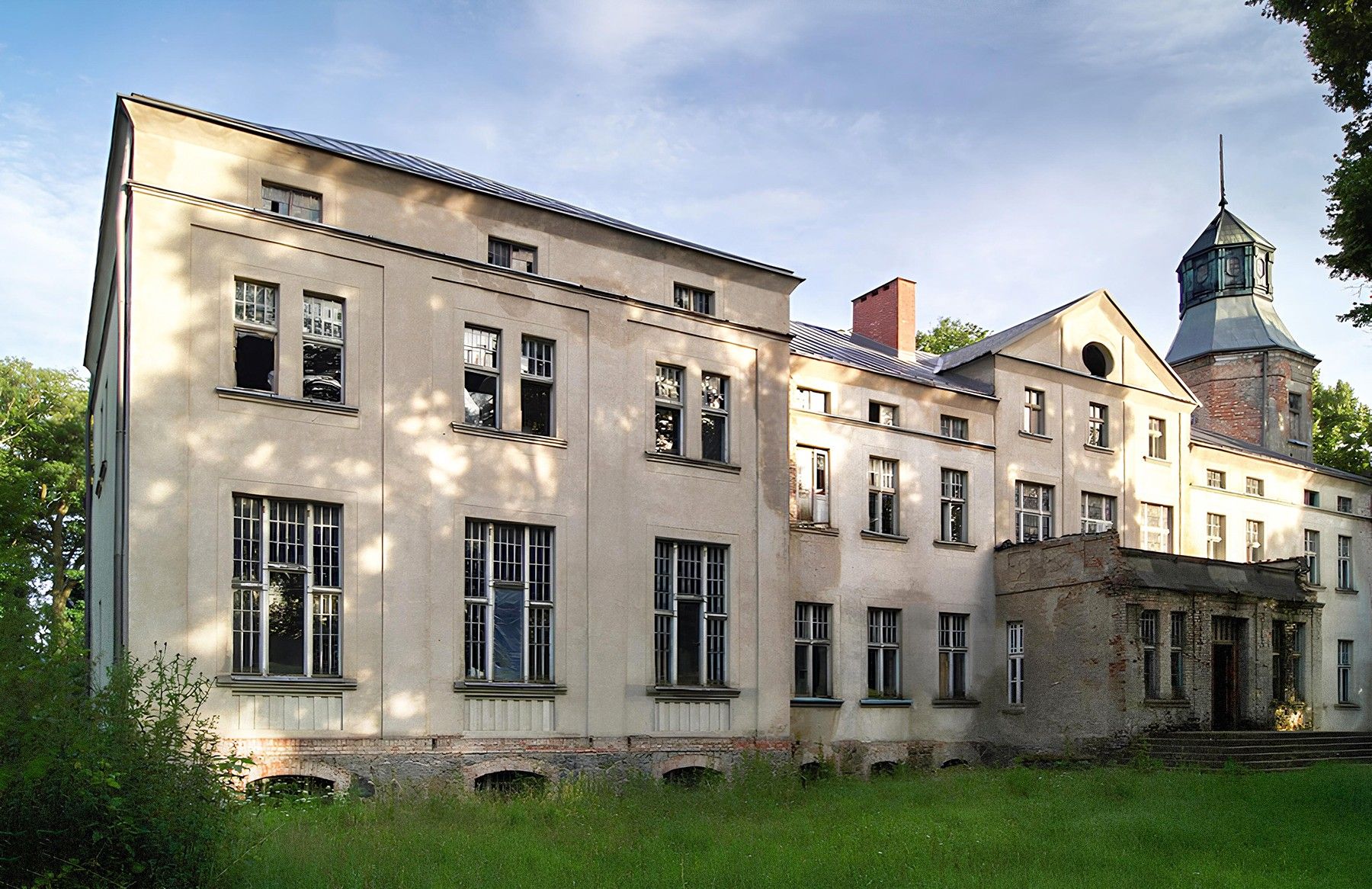 Images Żelmowo: Schloss Sallmow in Westpommern