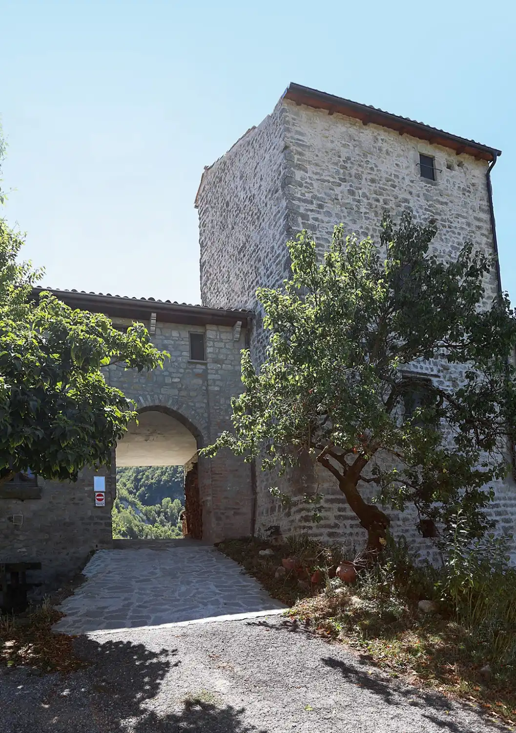 Photos Tower of Casarasco, Oltrepò Pavese, Lombardy