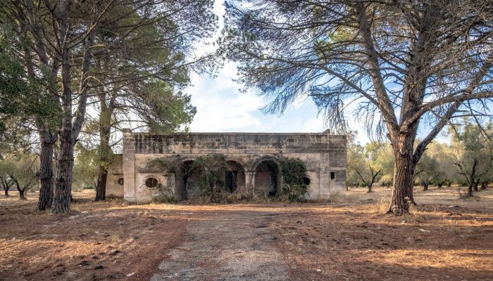 Landelijk huis te koop Manduria, Puglia,  Italië