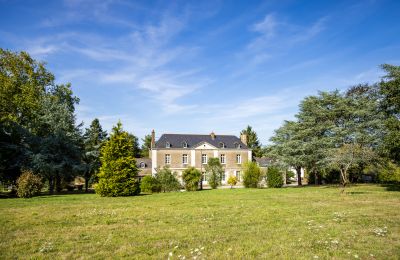 Propriété historique Couëron, Pays de la Loire