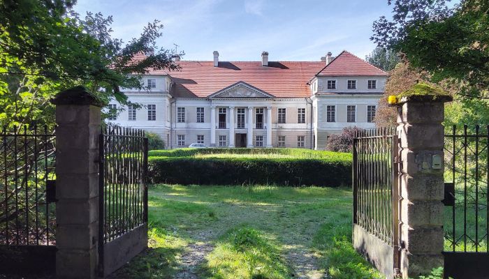 Manoir classique près de Poznań – Pałac w Siedlcu