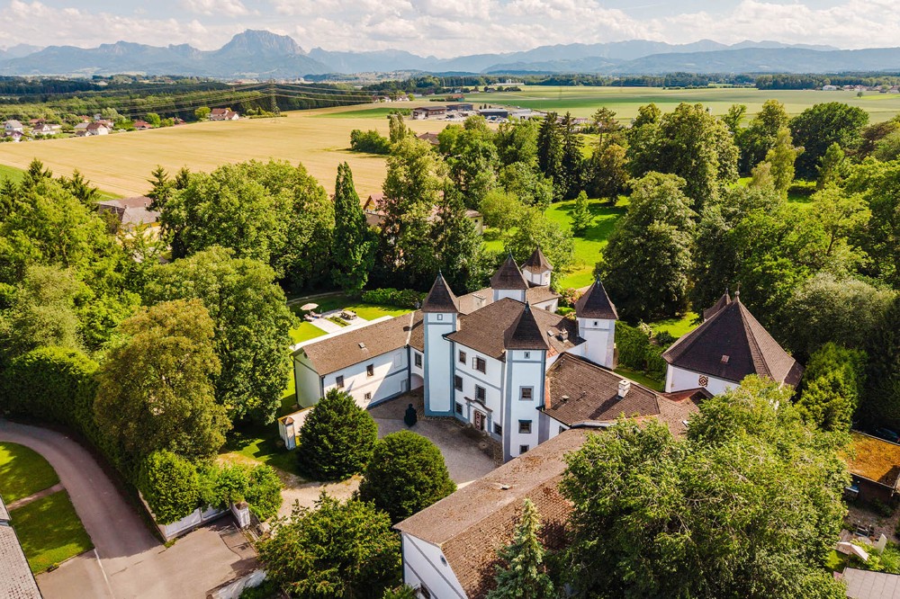 Images Renaissance-Traum im Salzkammergut Wohnschloss mit Charme und Historie