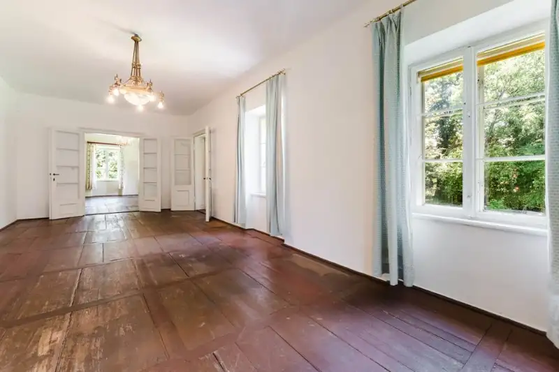 Historische villa te koop 4810 Gmunden, Opper-Oostenrijk,  Oostenrijk, 2